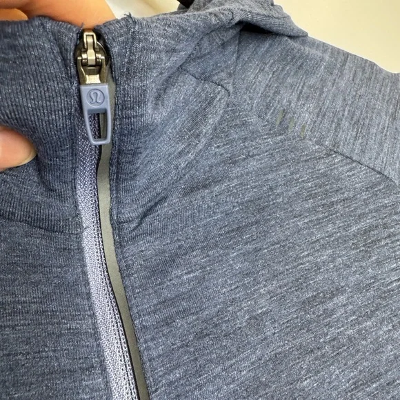 Lululemon Surge Warm Full Zip size medium light activewear sport running hood - Picture 3 of 7